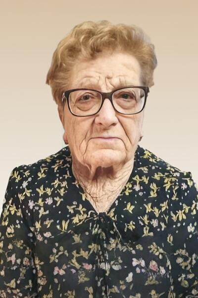 Anna  Ullucci