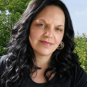 Anna  Agovino